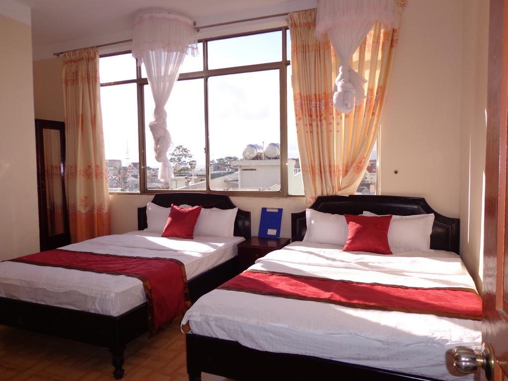 Phuong Tung Hotel Đà Lạt Exterior foto
